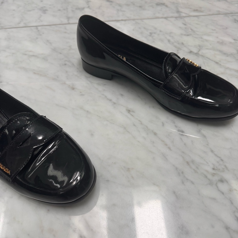 Prada Black Patent Leather Loafers IT 41 US 11 - Picture 7 of 11